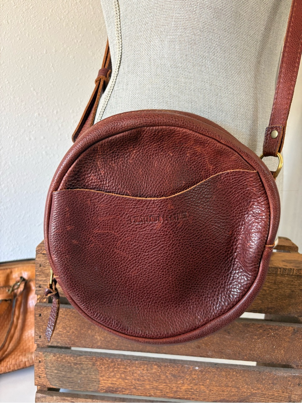 Portland Leather Goods Large Circle Crossbody Bag